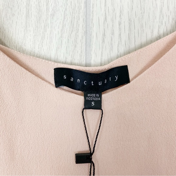 Sanctuary | Ruffle Sleeve Cold Shoulder Cameo Pink Top Size Small - Picture 9 of 10